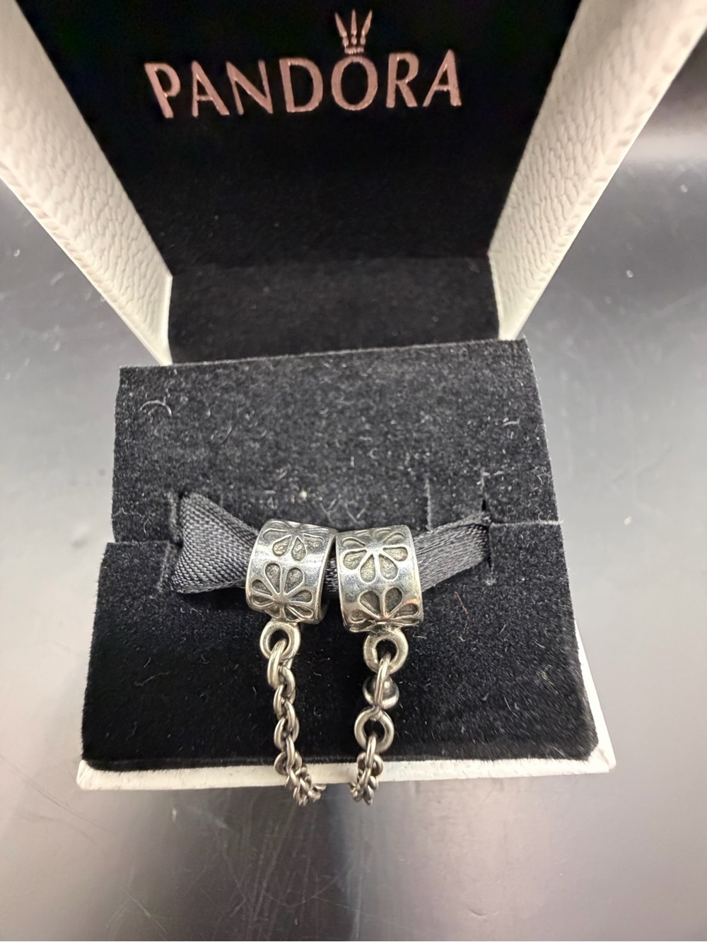 Pandora Sterling Silver Floral Safety Chain Charm – Retired